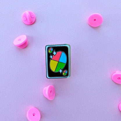 Wild Card Enamel Pin - Cute Pin Badge Gift for Card Game Fans, Geeky Nerdy Gift for Family & Kids, Enamel Pin Inspired by the Uno Card Game