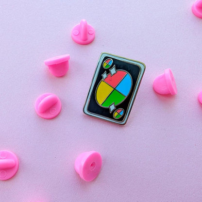 Wild Card Enamel Pin - Cute Pin Badge Gift for Card Game Fans, Geeky Nerdy Gift for Family & Kids, Enamel Pin Inspired by the Uno Card Game