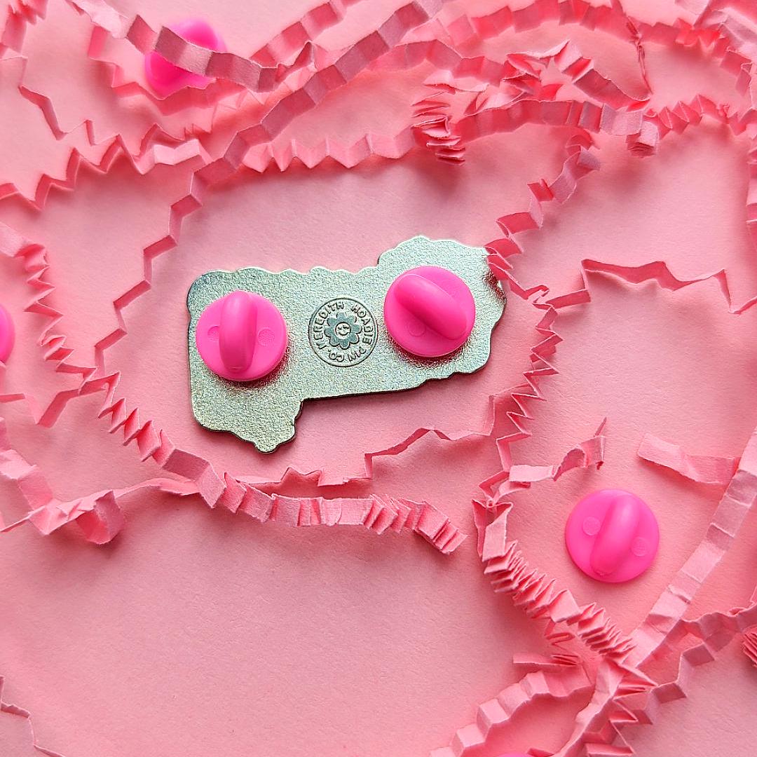 Dye Hard Enamel Pin – Cute Pink Kawaii Enamel Pin for Fun Hair Dye Lovers, Hair Dressers, Cosplayers, and Punk Style Enthusiasts